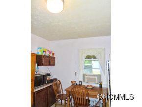 21 Carrion Lane Candler NC 28715