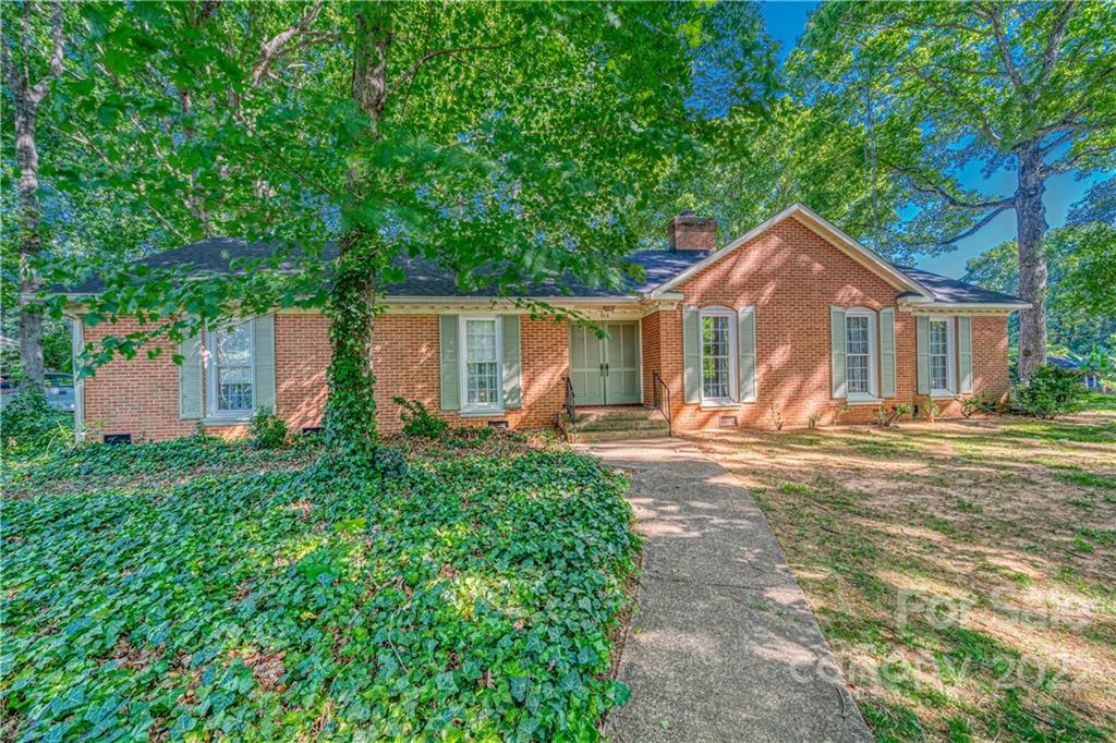 700 Rama Road Charlotte NC 28211
