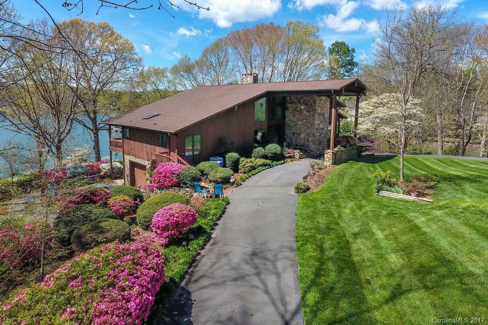 112 Downey Lane Mooresville NC 28117