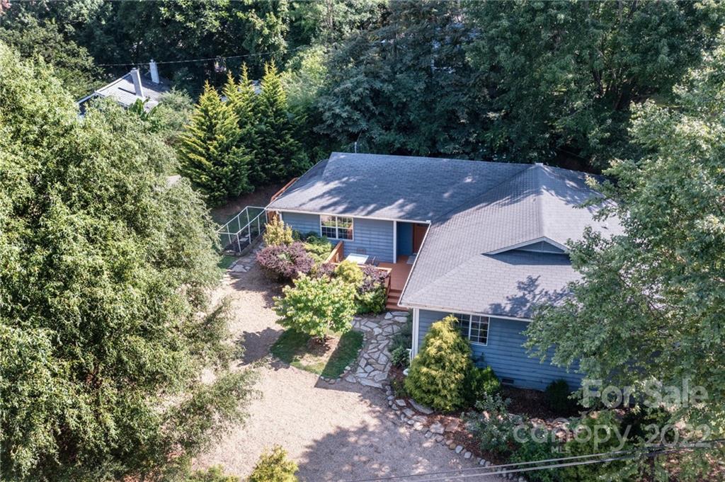 12 Lincoln Avenue W Asheville NC 28801
