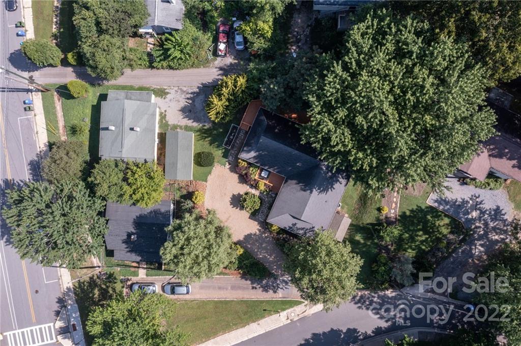 12 Lincoln Avenue W Asheville NC 28801