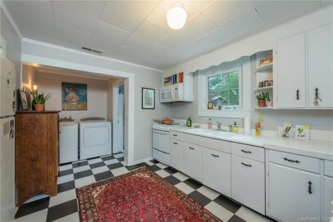 404 Montreat Road Black Mountain NC 28711