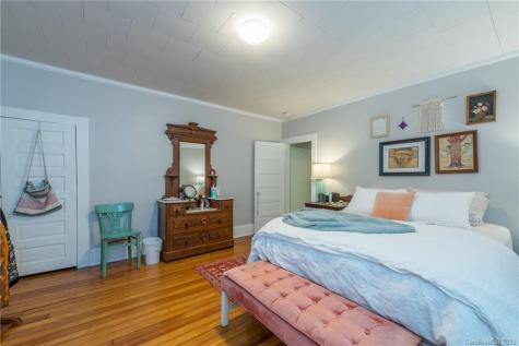 404 Montreat Road Black Mountain NC 28711