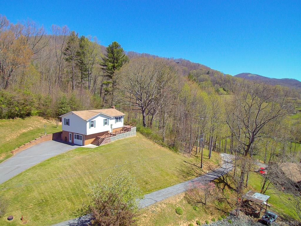 121 Windy Ridge Drive Burnsville NC 28714