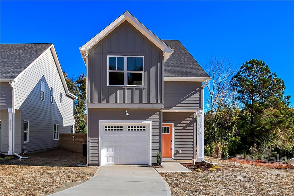 2537 Beachmont Avenue Charlotte NC 28208