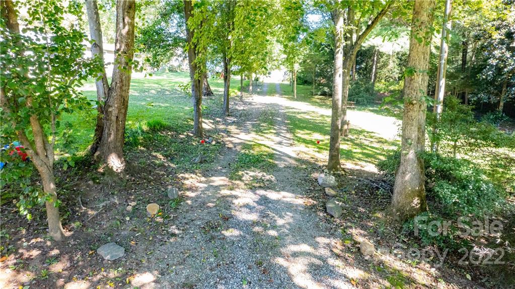 18 Westview Lane Asheville NC 28803