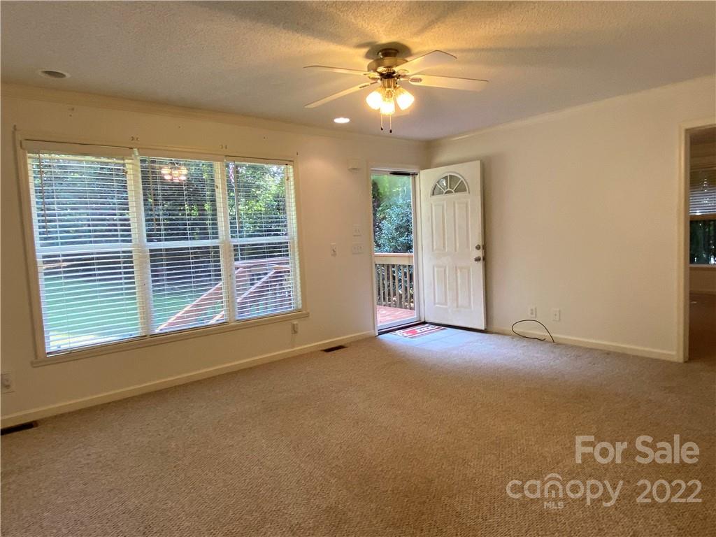 18 Westview Lane Asheville NC 28803