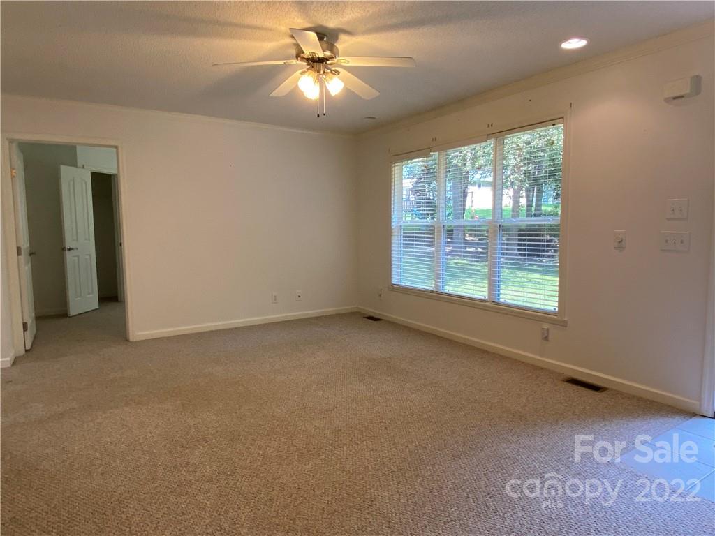 18 Westview Lane Asheville NC 28803