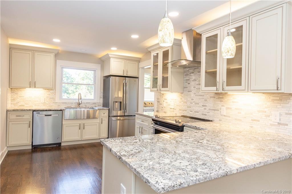 4616 Whispering Oaks Drive Charlotte NC 28213