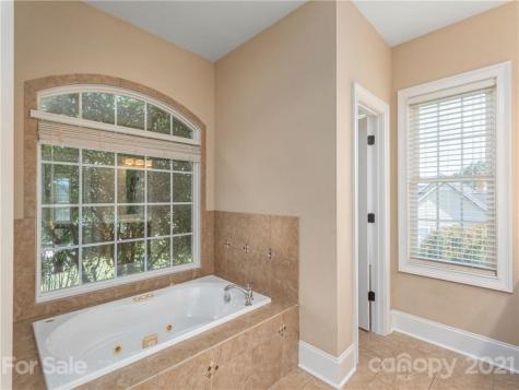 122 Big Sky Drive Leicester NC 28748