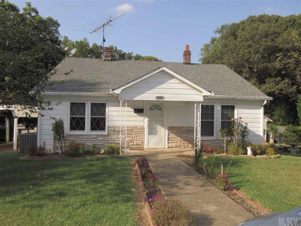 1389 15th Avenue NE Hickory NC 28601