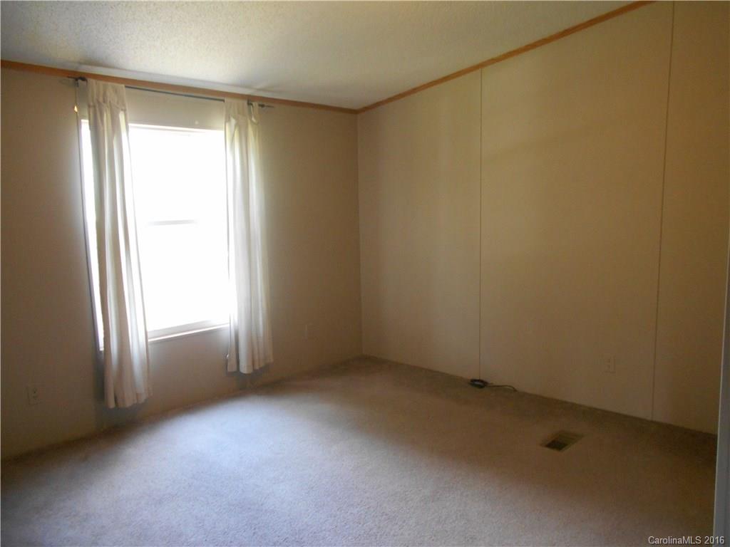 1040 East Fork Road Marshall NC 28753