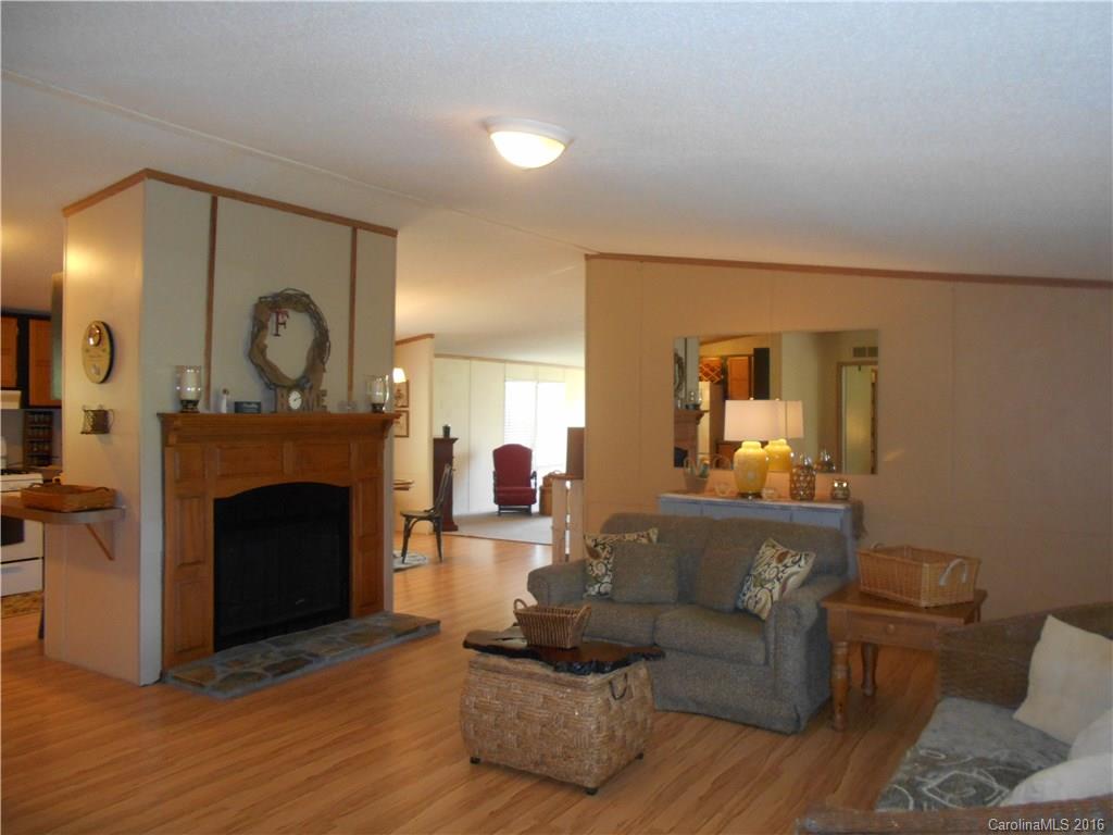 1040 East Fork Road Marshall NC 28753