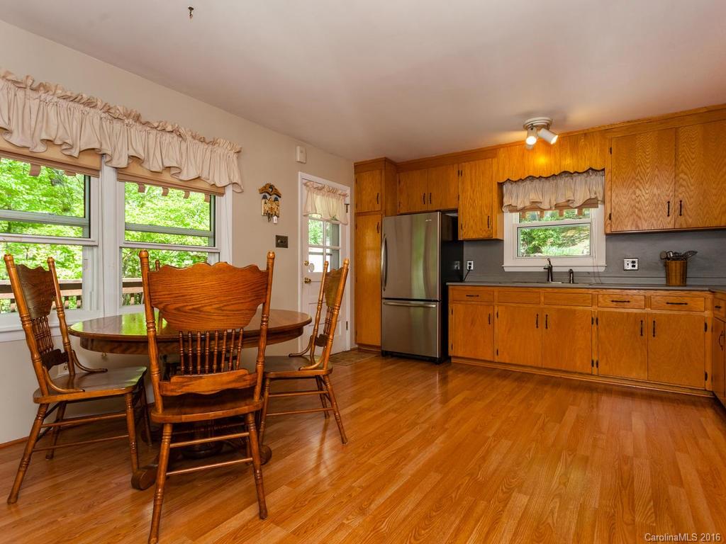 157 Spring Mountain Road Fairview NC 28730