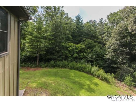 83 Oak Hollow Drive Asheville NC 28805