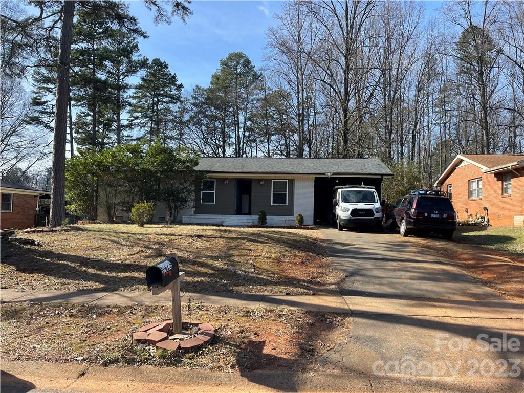 6429 Tomahawk Lane Charlotte NC 28214