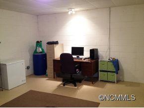 20 Bee Ridge Road Asheville NC 28803