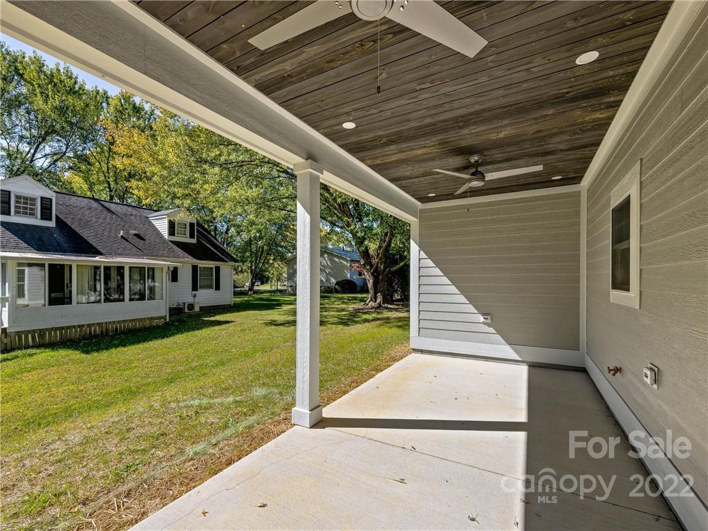 63 Beech Glen Drive Black Mountain NC 28711