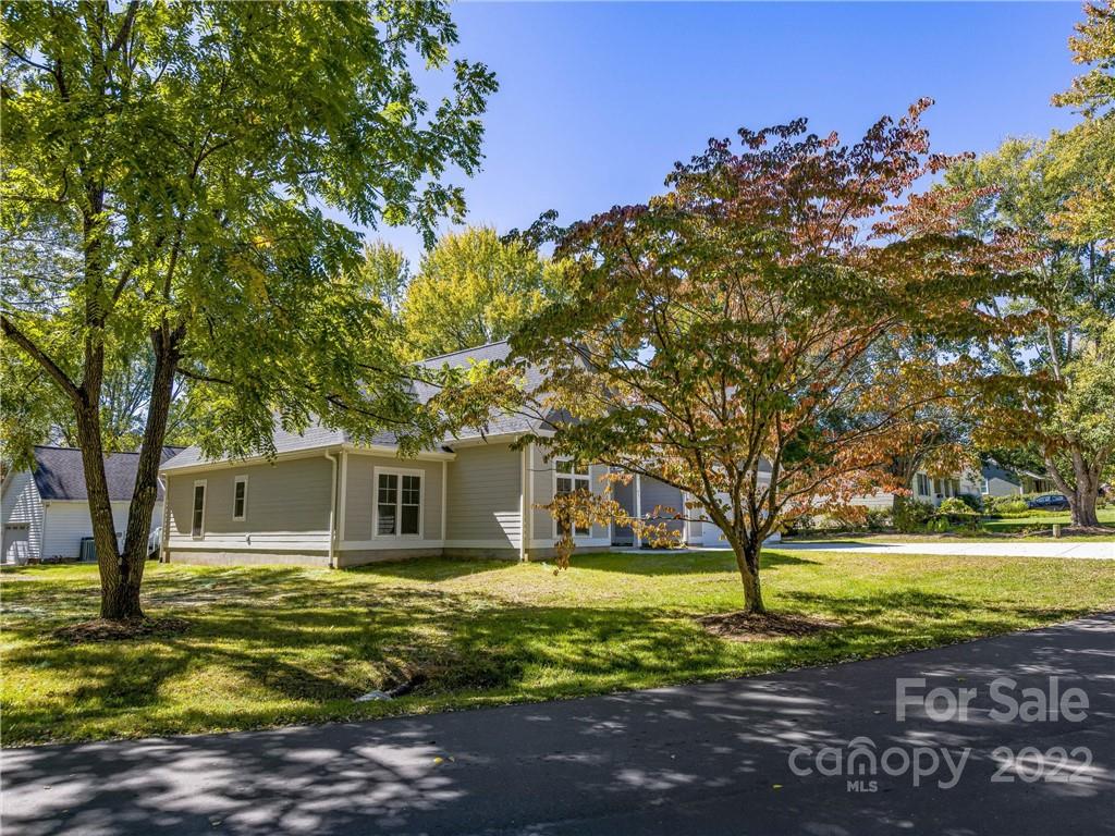 63 Beech Glen Drive Black Mountain NC 28711