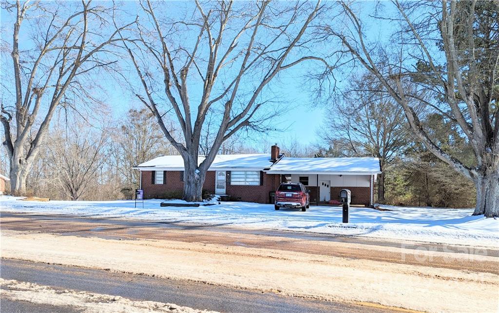 821 Charles Road Shelby NC 28152
