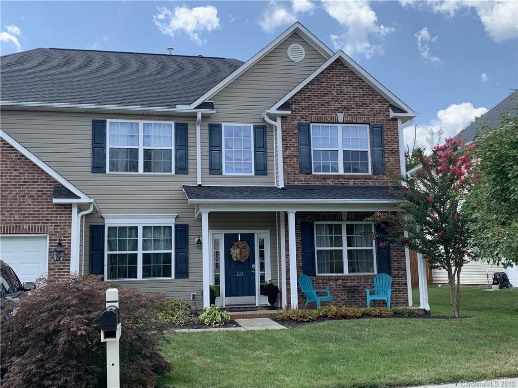 124 Roanoke Road Fletcher NC 28732