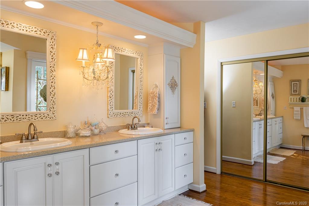 12 Forest Ridge Lane Weaverville NC 28787