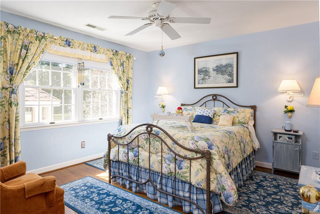 12 Forest Ridge Lane Weaverville NC 28787