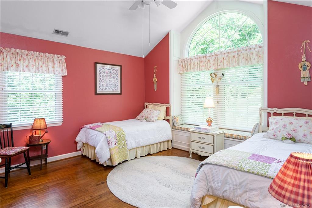 12 Forest Ridge Lane Weaverville NC 28787