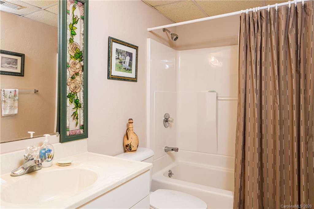 12 Forest Ridge Lane Weaverville NC 28787