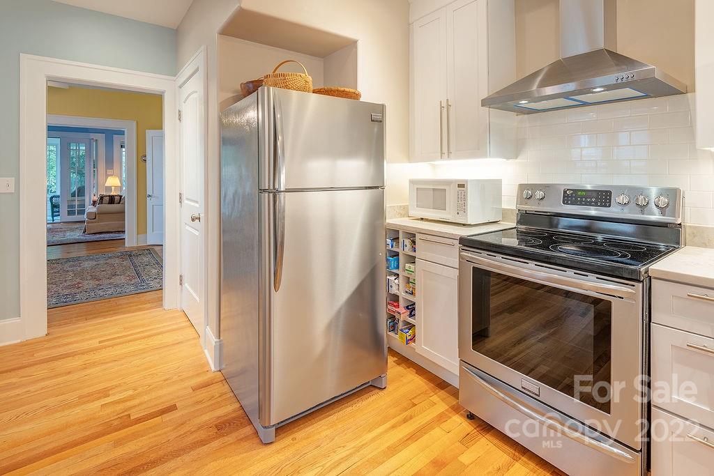 25 Mount Vernon Circle Asheville NC 28804