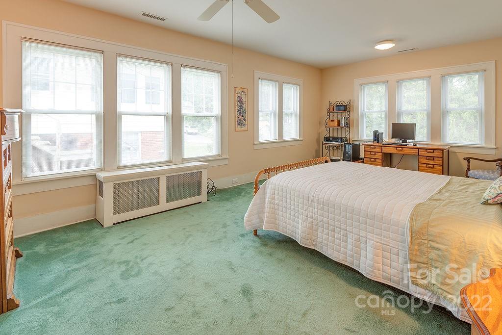 25 Mount Vernon Circle Asheville NC 28804