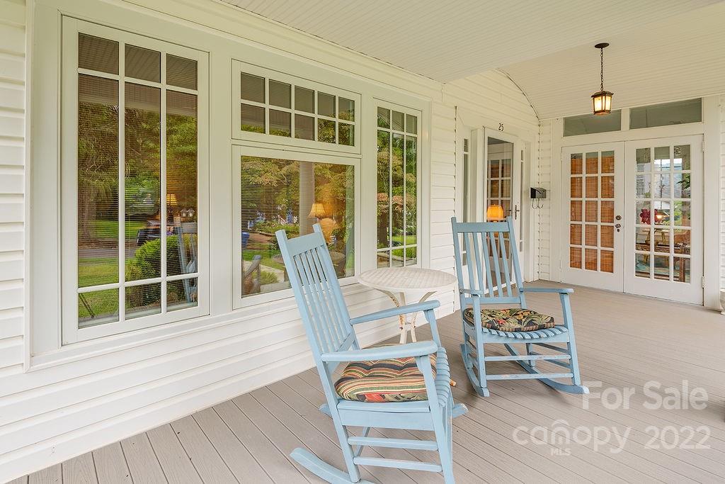 25 Mount Vernon Circle Asheville NC 28804