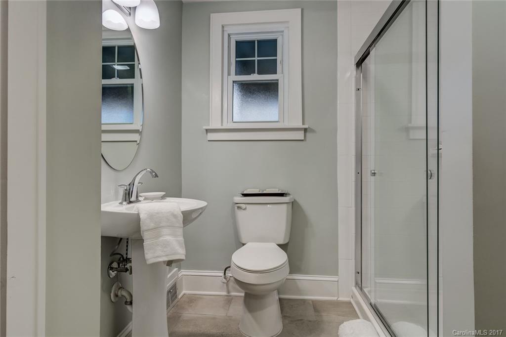397 Sand Hill Road Asheville NC 28806