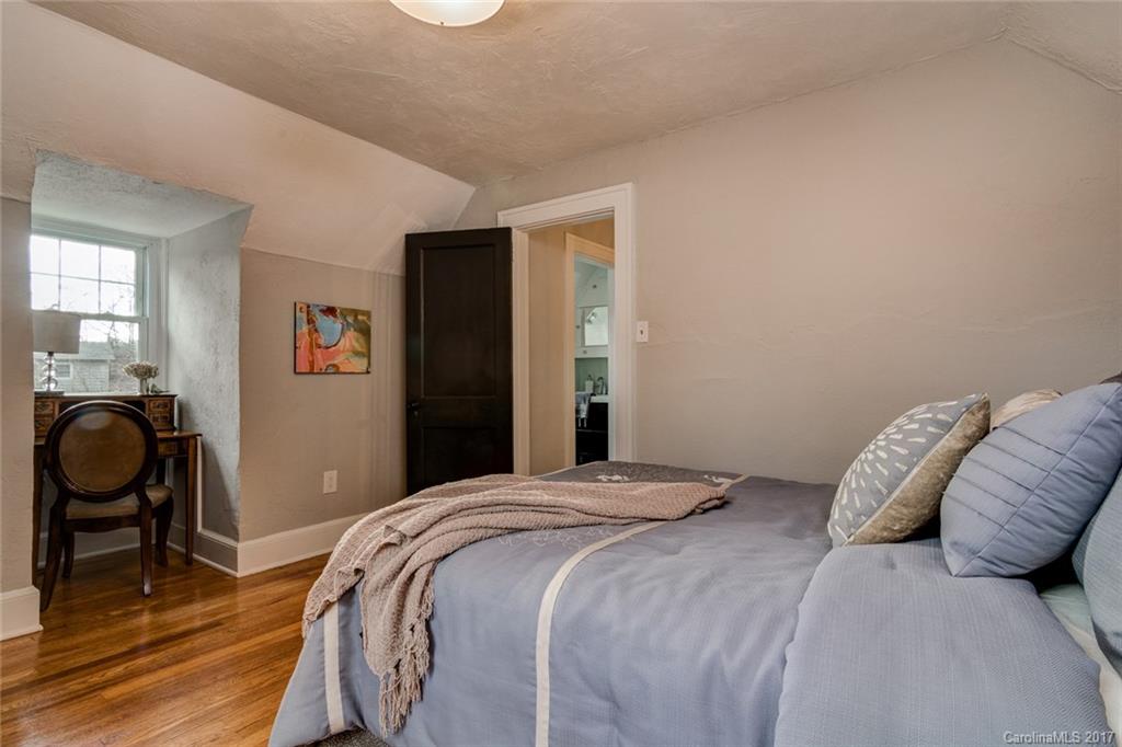 397 Sand Hill Road Asheville NC 28806