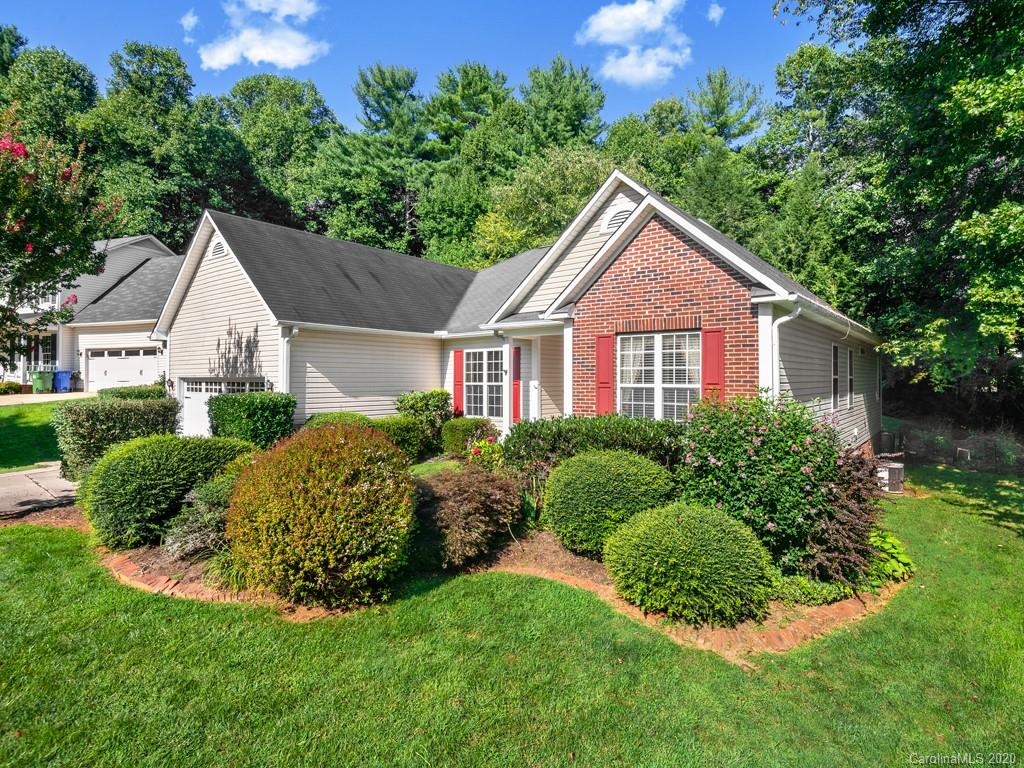 812 Cliff Rose Court Fletcher NC 28732