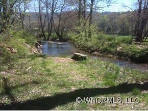 25 Janet Road Candler NC 28715