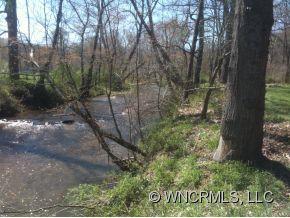 25 Janet Road Candler NC 28715