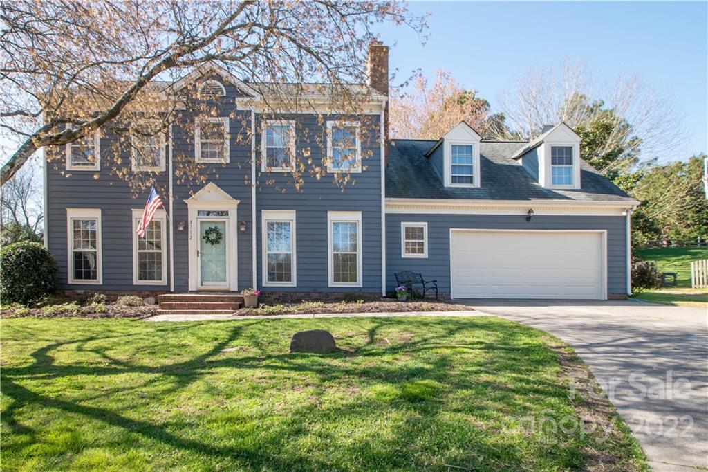 8712 Goose Court Charlotte NC 28277