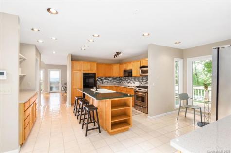 127 Stonecrest Drive Asheville NC 28803
