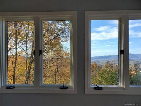 127 Stonecrest Drive Asheville NC 28803