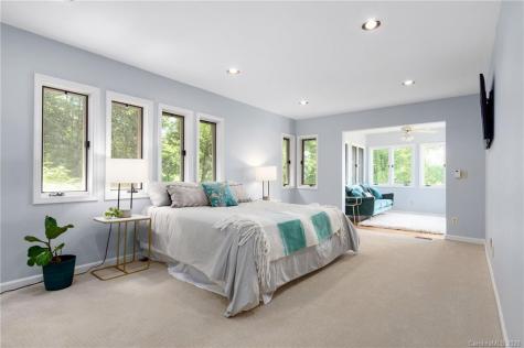 127 Stonecrest Drive Asheville NC 28803