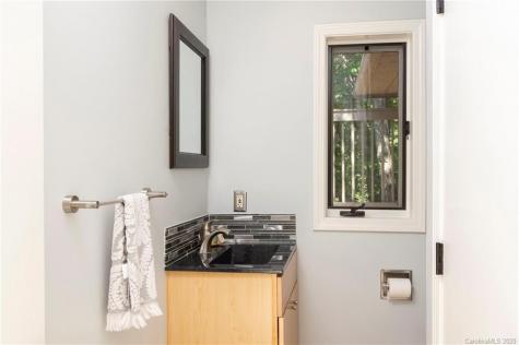 127 Stonecrest Drive Asheville NC 28803