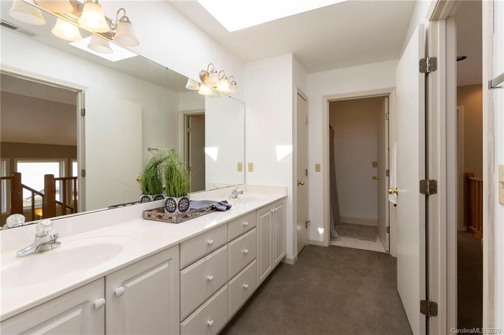 127 Stonecrest Drive Asheville NC 28803