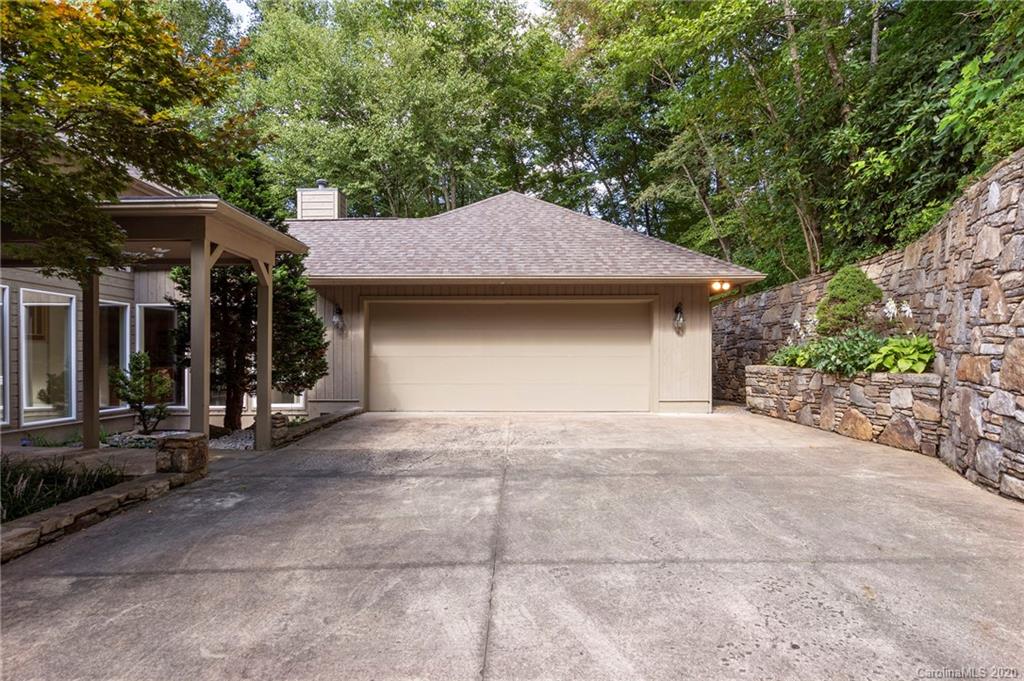 127 Stonecrest Drive Asheville NC 28803
