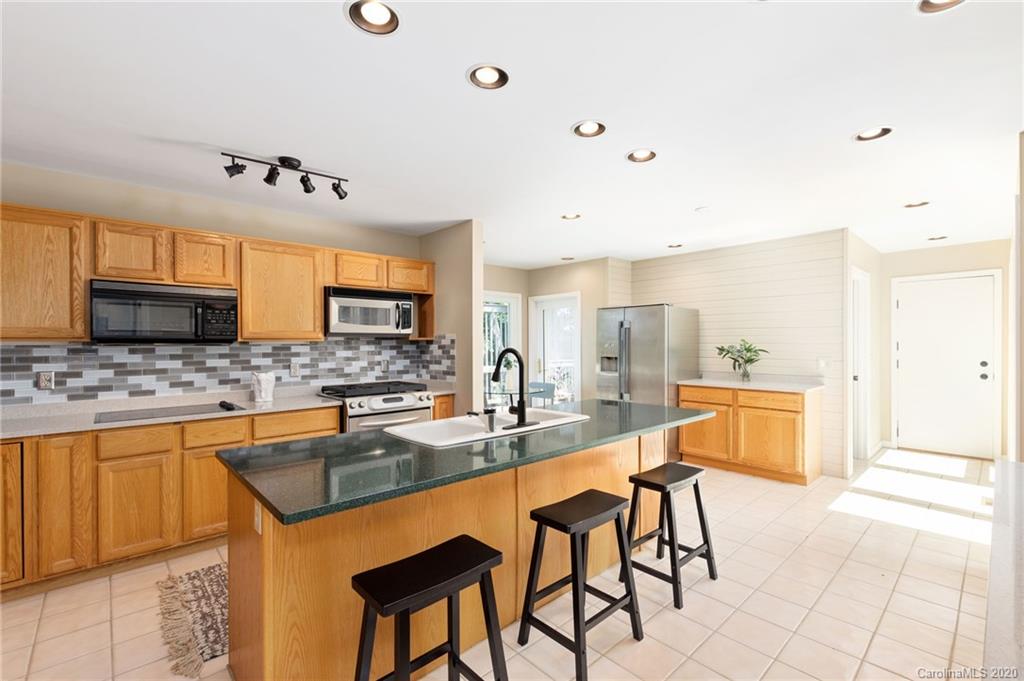 127 Stonecrest Drive Asheville NC 28803