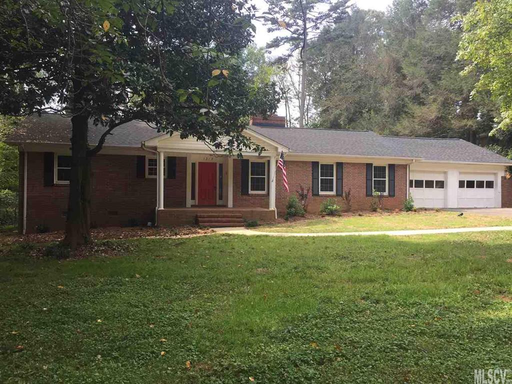 1313 4th Street NW Hickory NC 28601