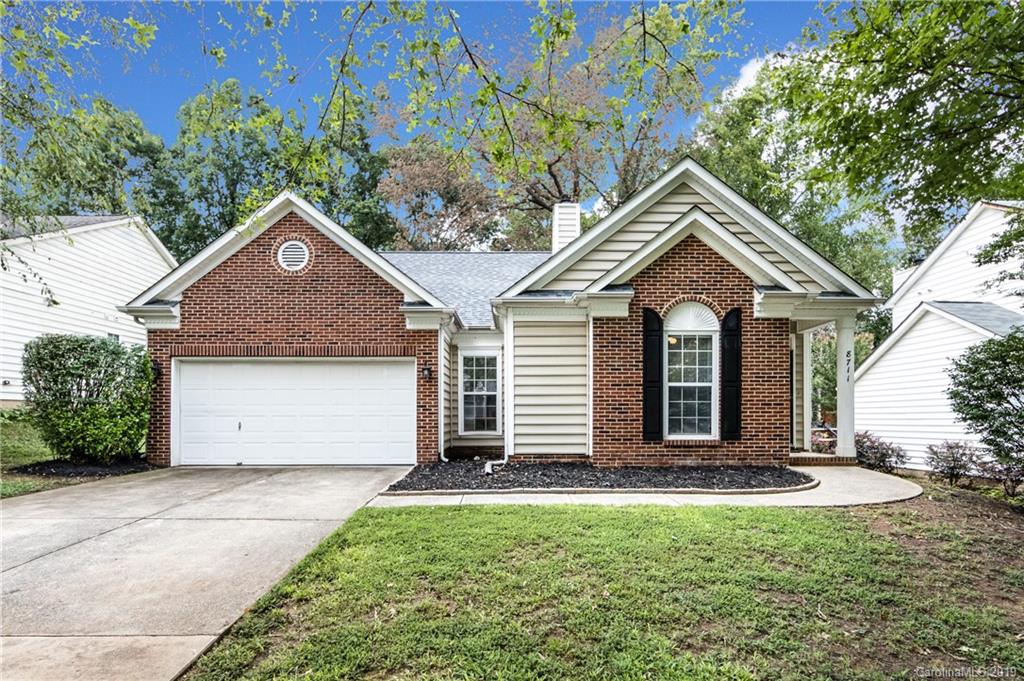 8711 Bodkin Court Charlotte NC 28215