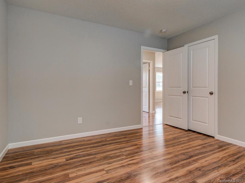 4 Grandview Road Asheville NC 28806