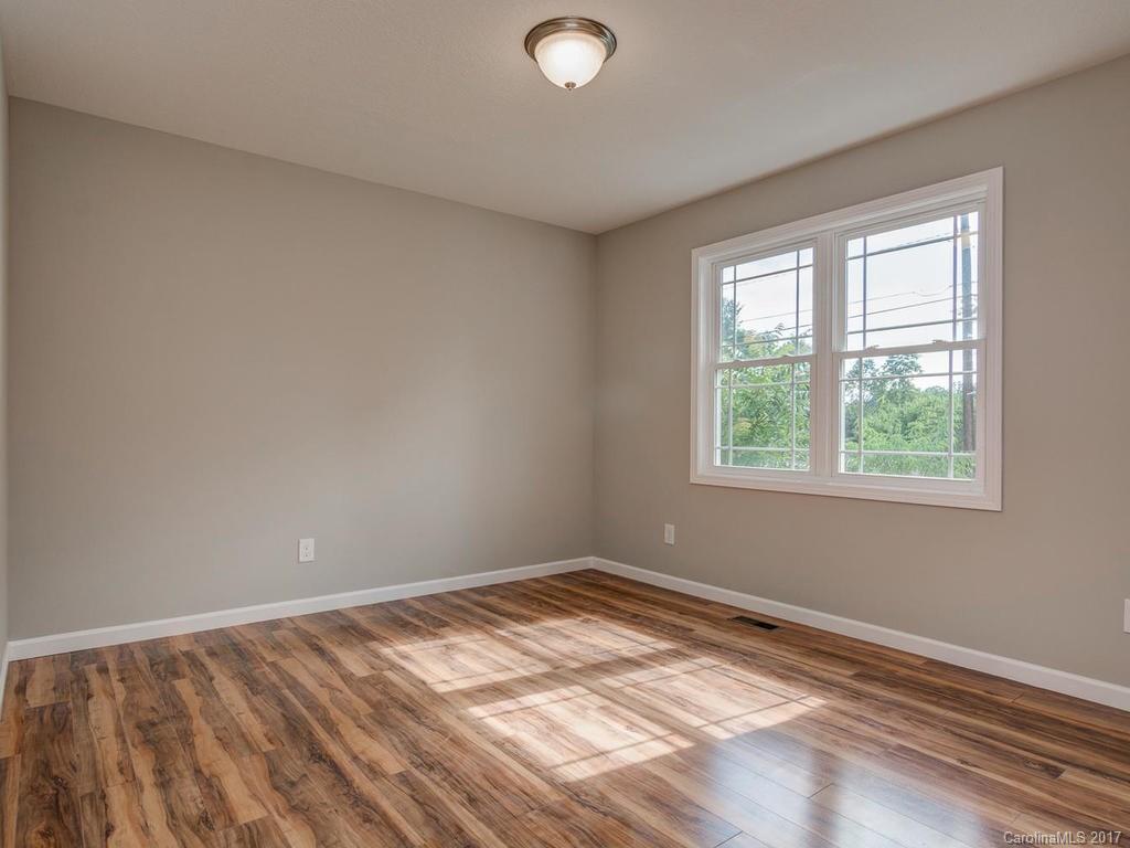 4 Grandview Road Asheville NC 28806