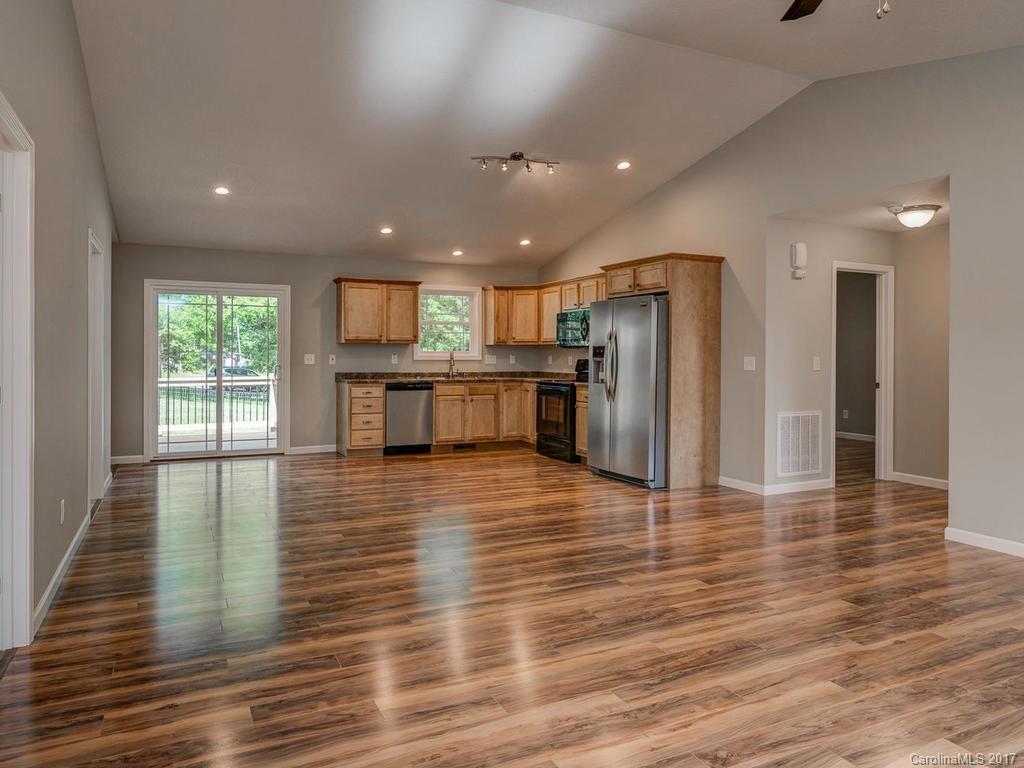 4 Grandview Road Asheville NC 28806